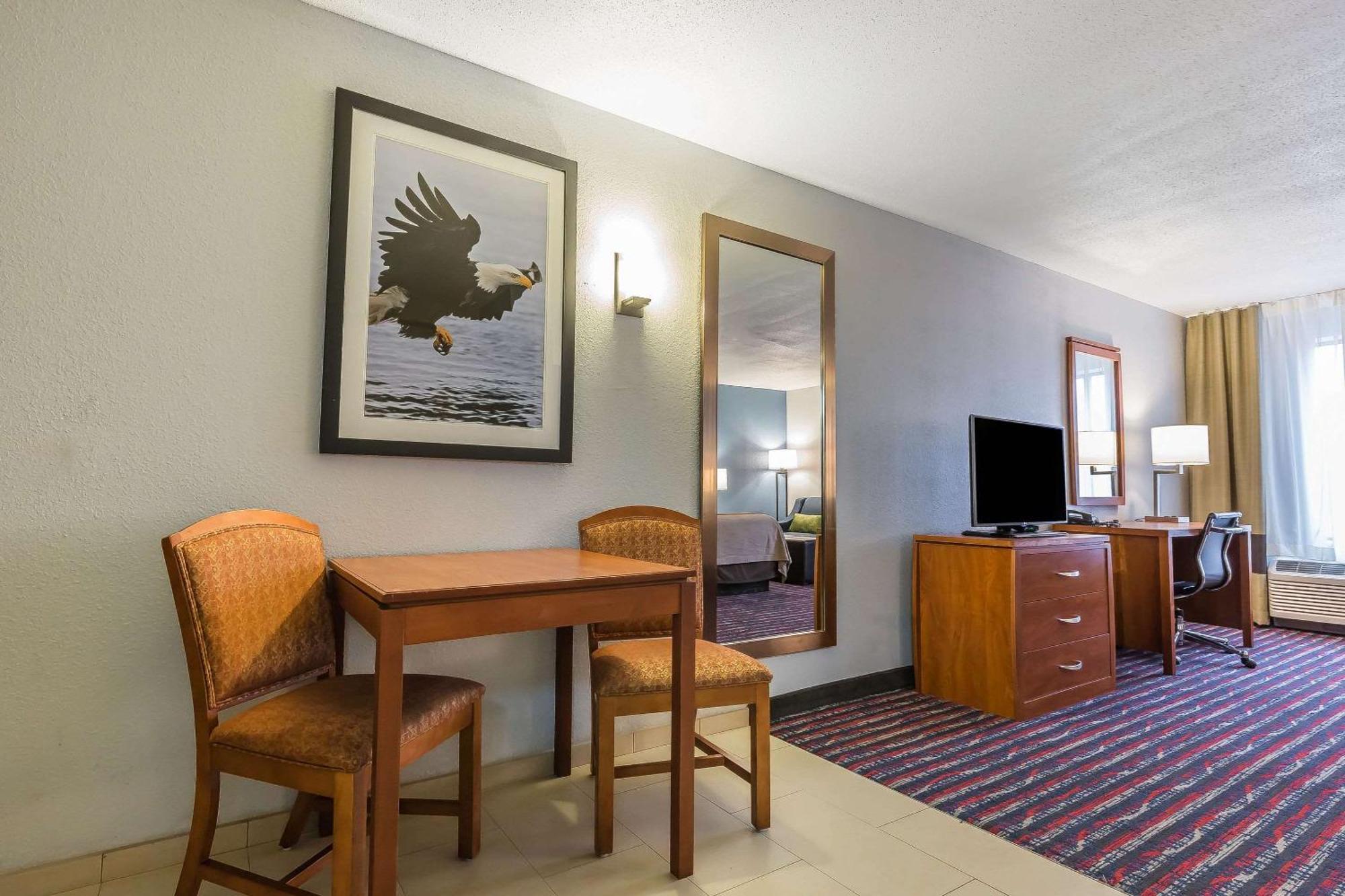 Comfort Near I-255 Alton