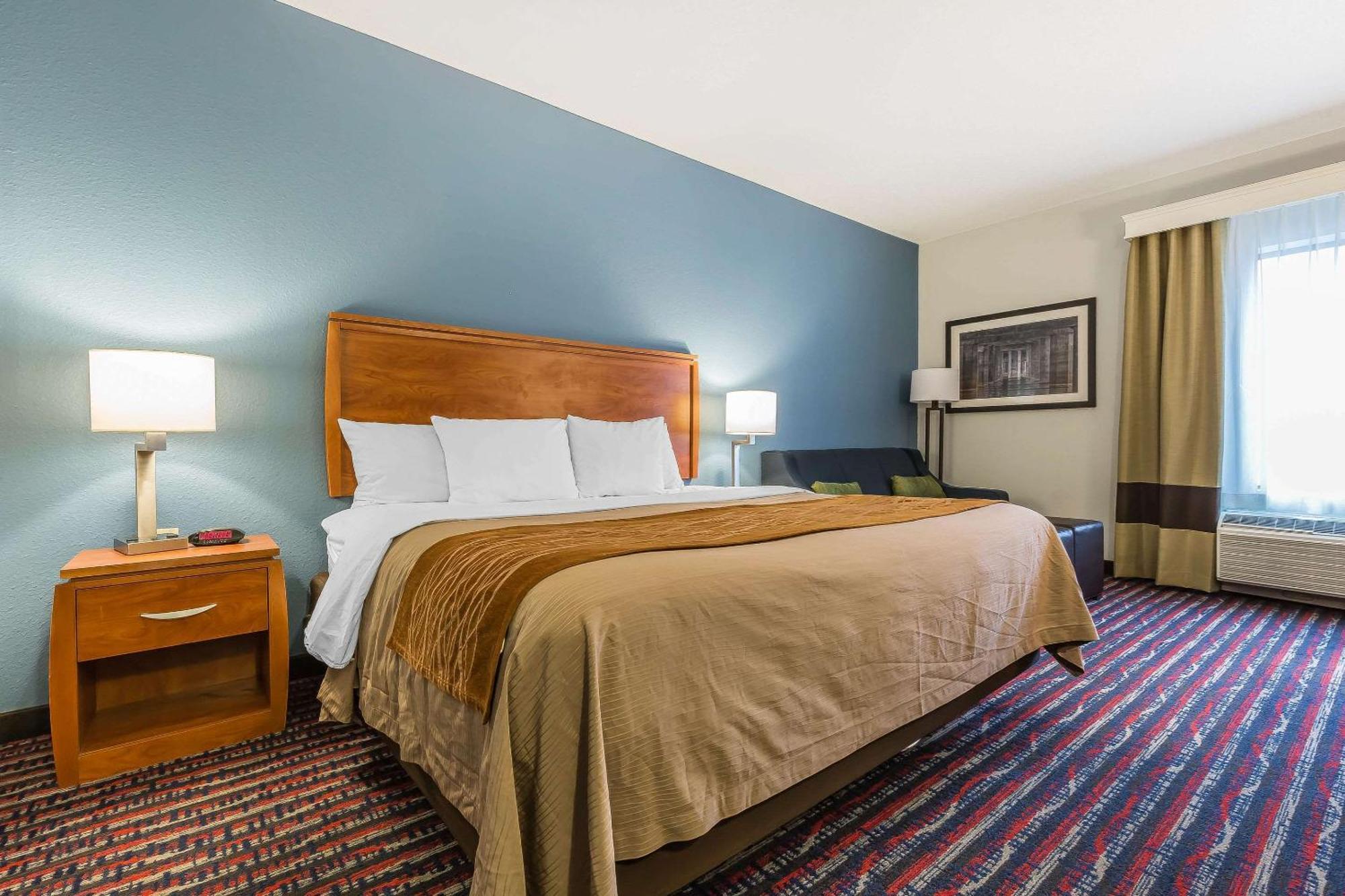 Comfort Near I-255 Gasthof 3*