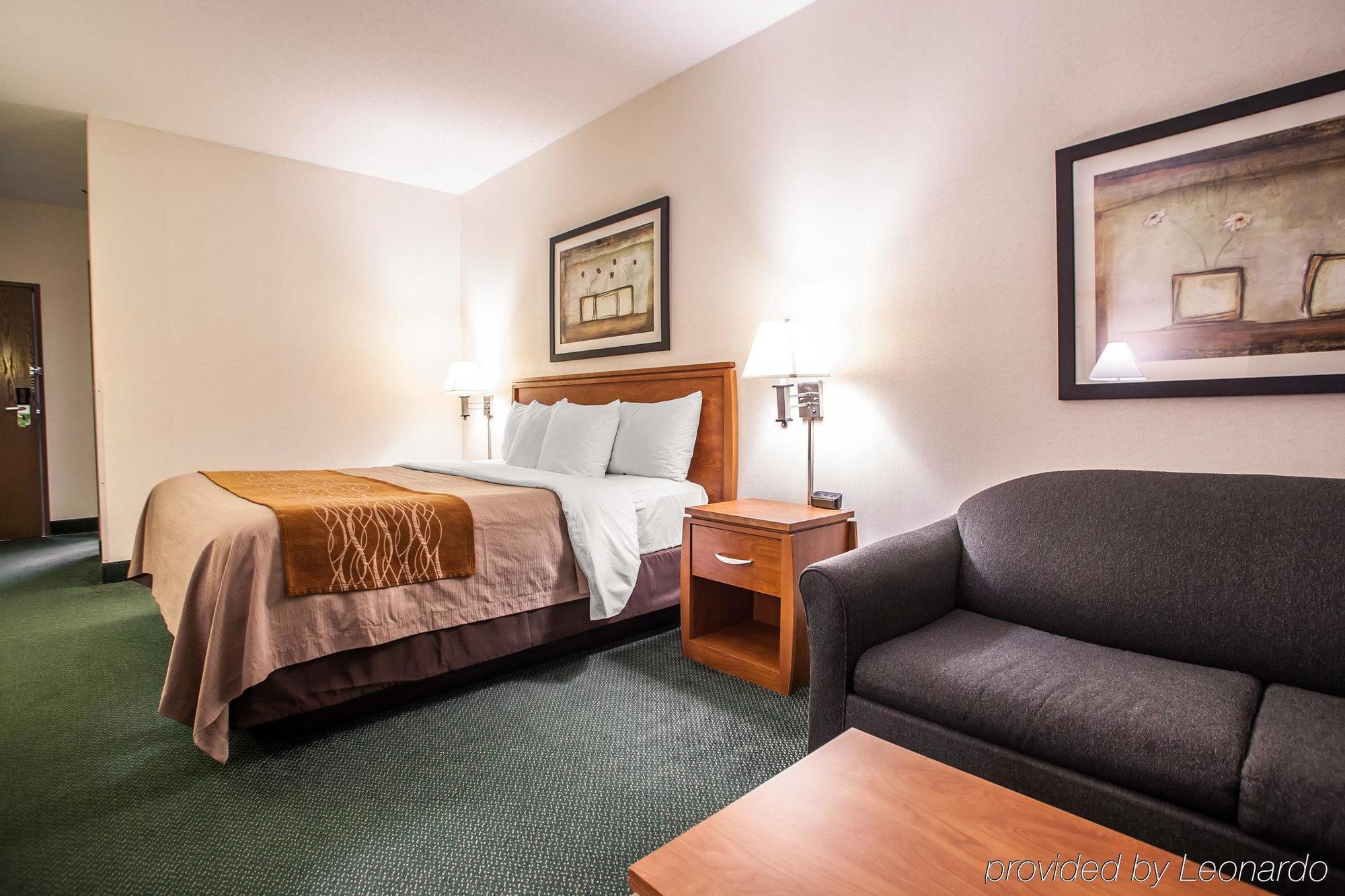 Comfort Near I-255 Gasthof 3*