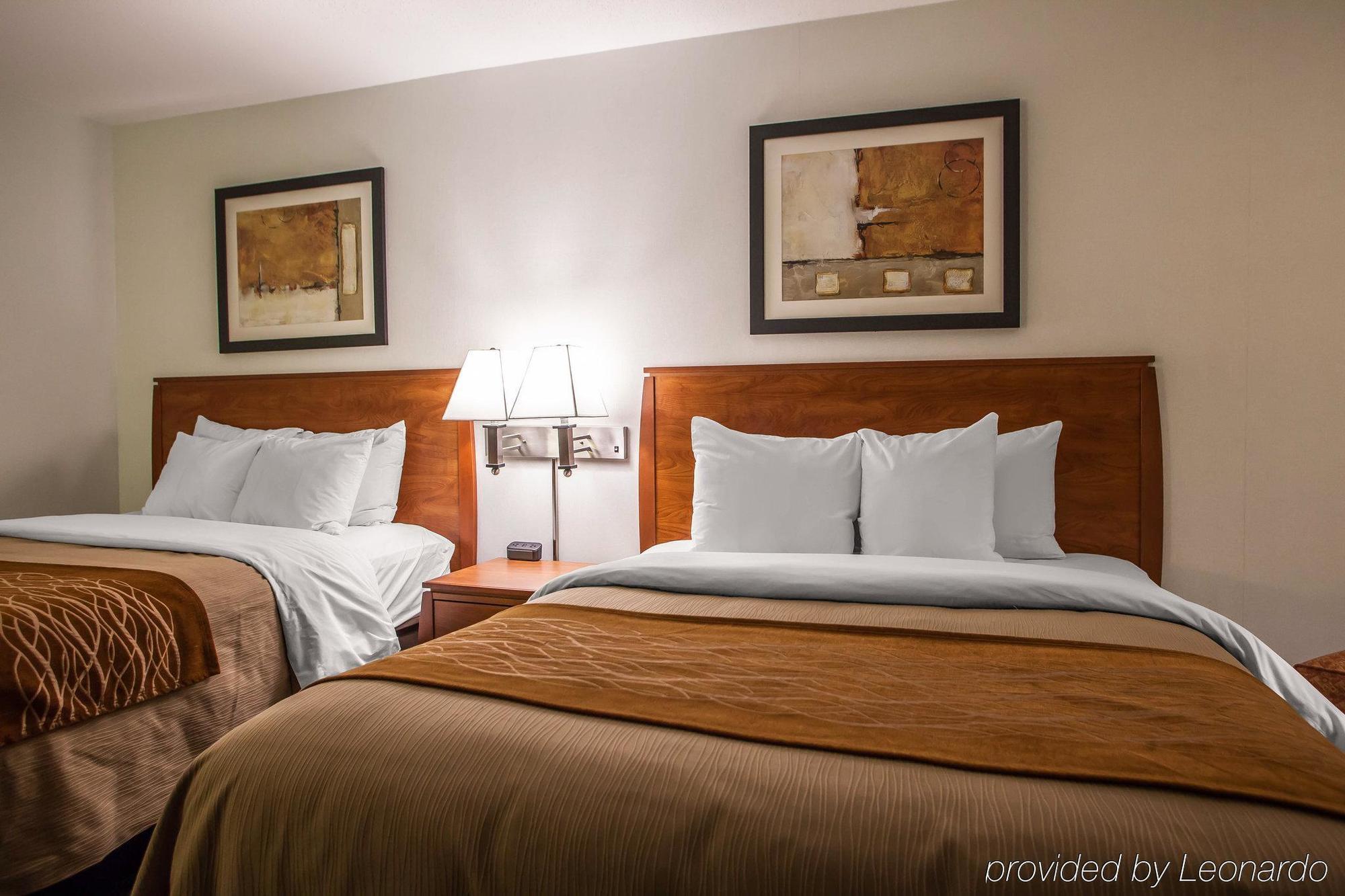 Gasthof Comfort Near I-255 Alton